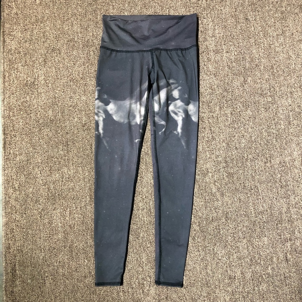 Sold 🖤Teeki high horse hot pants